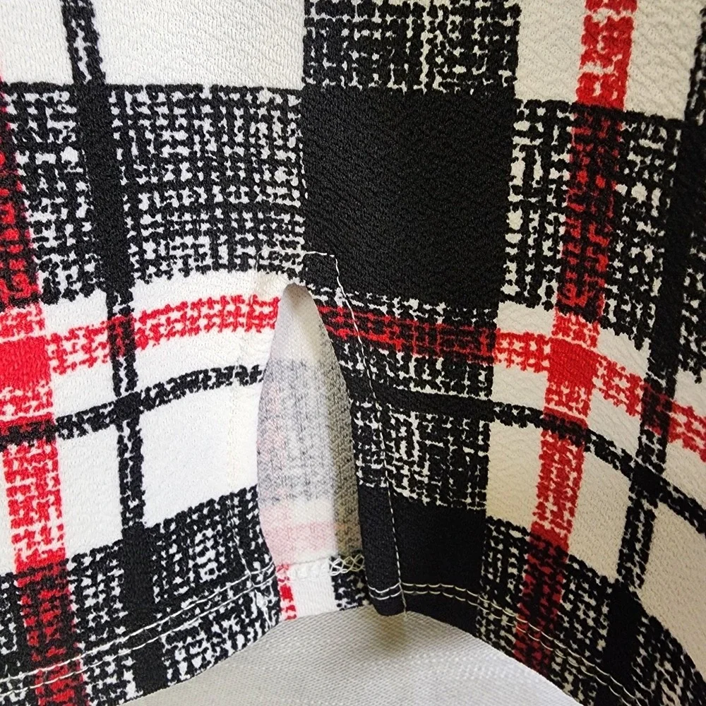 Women Almost Famous Black/Red Plaid Tie Shoulder BodyCon Fit Mini Dress Size L